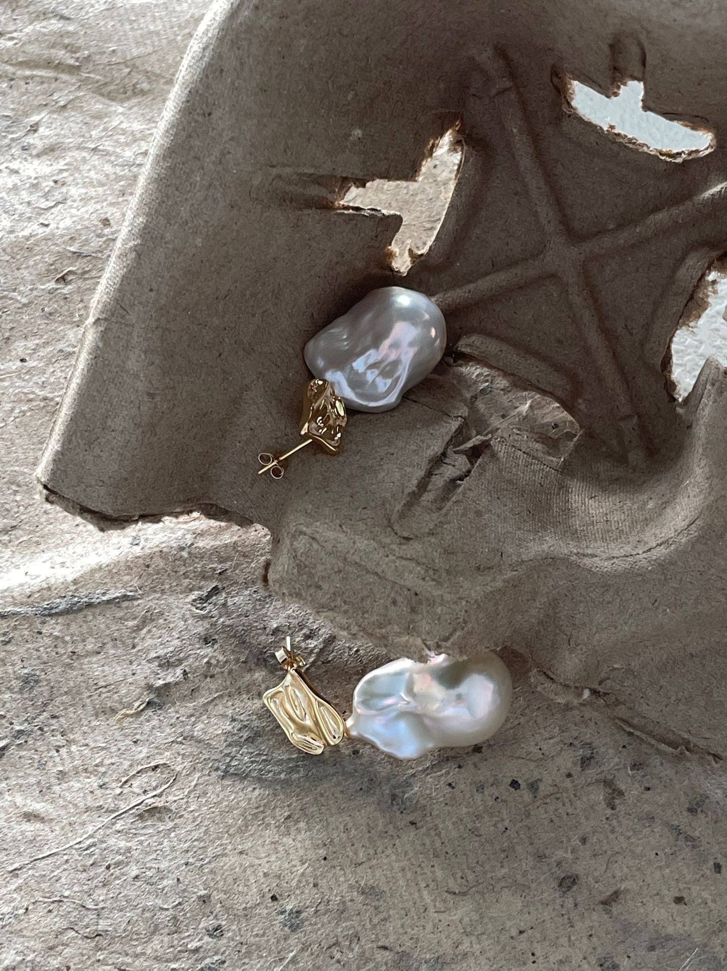 Sol Baroque Pearl Earrings