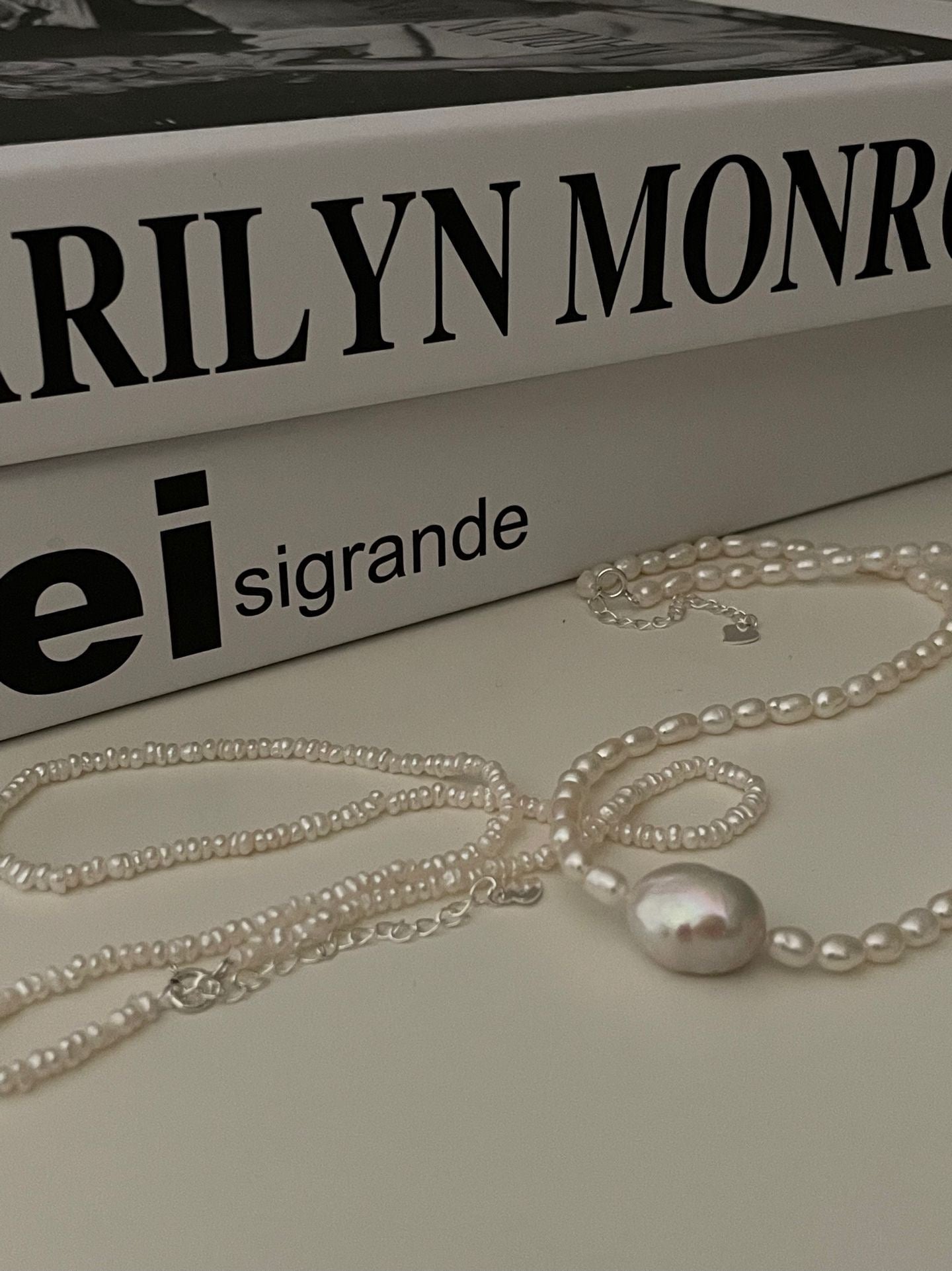 Ljus Pearl Necklace