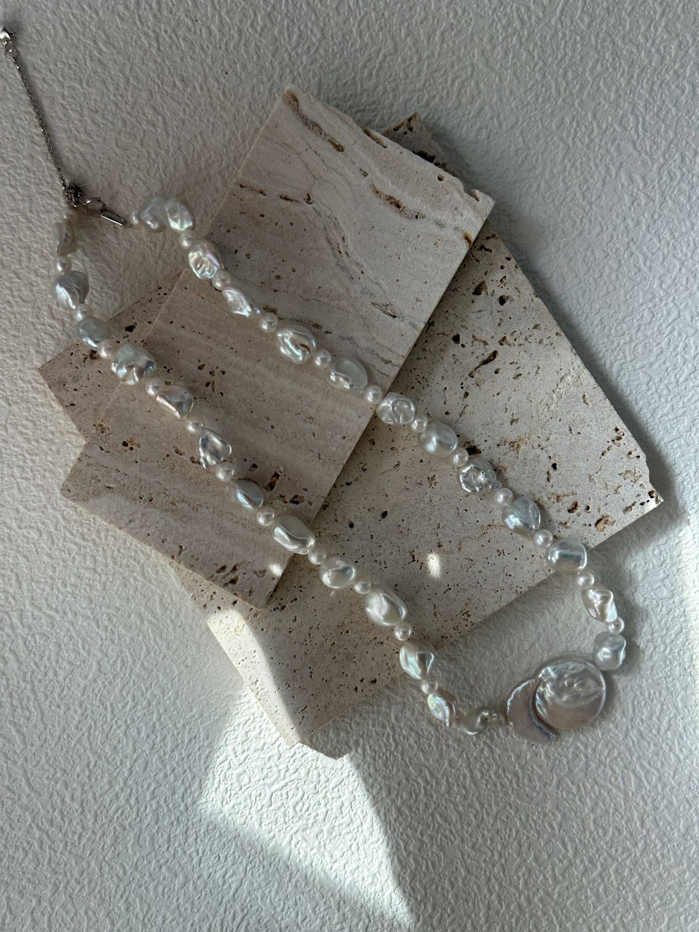 MOONLAKE Pearl Necklace