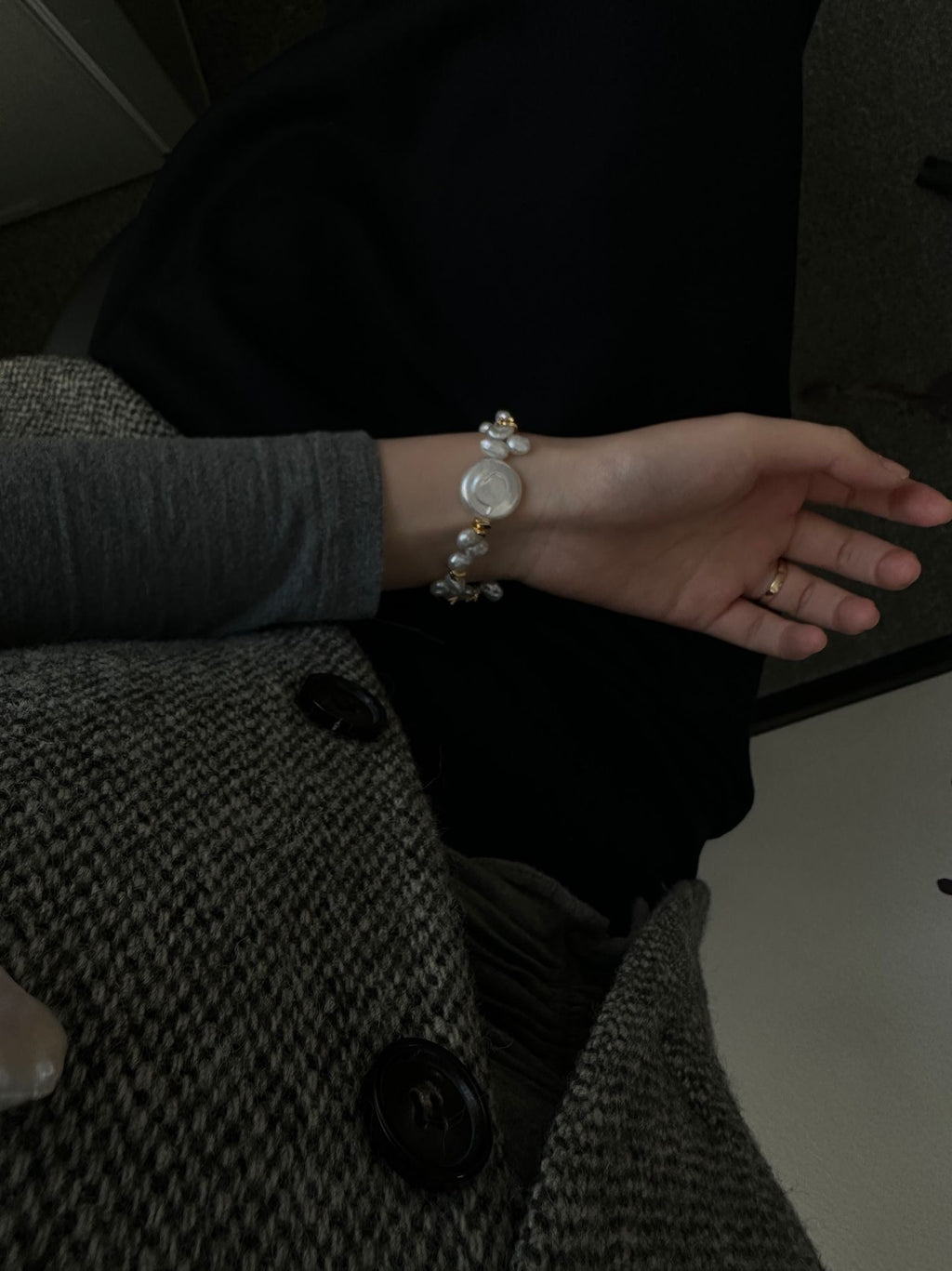 Gold Elderflower Keshi Pearl Bracelet