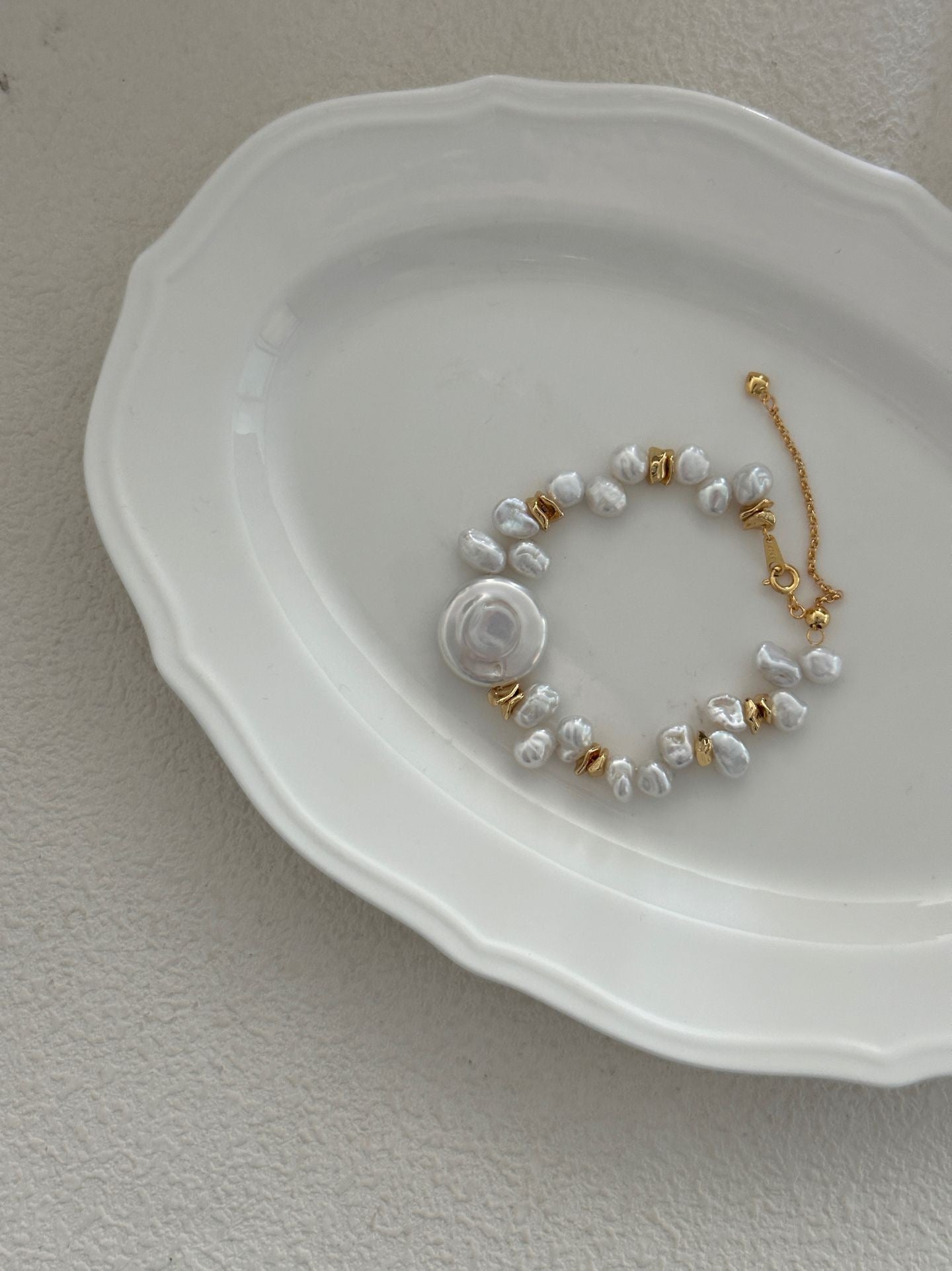 Gold Elderflower Keshi Pearl Bracelet