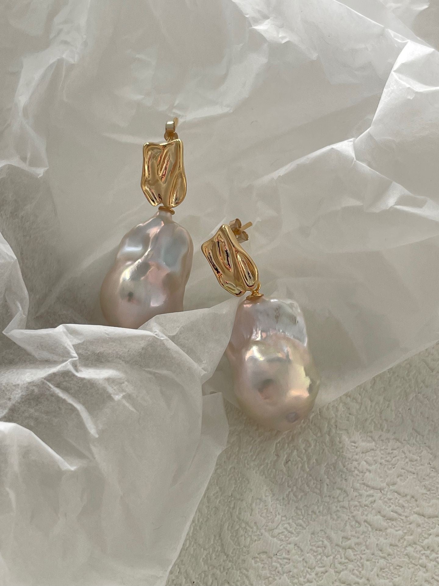 Sol Baroque Pearl Earrings