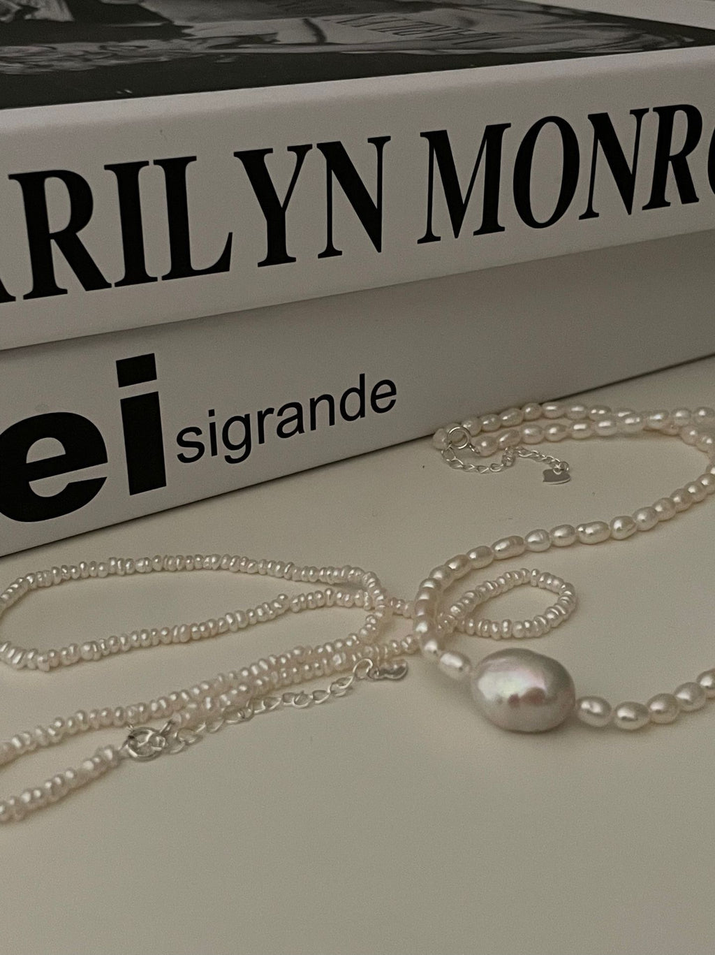 Ljus Pearl Necklace