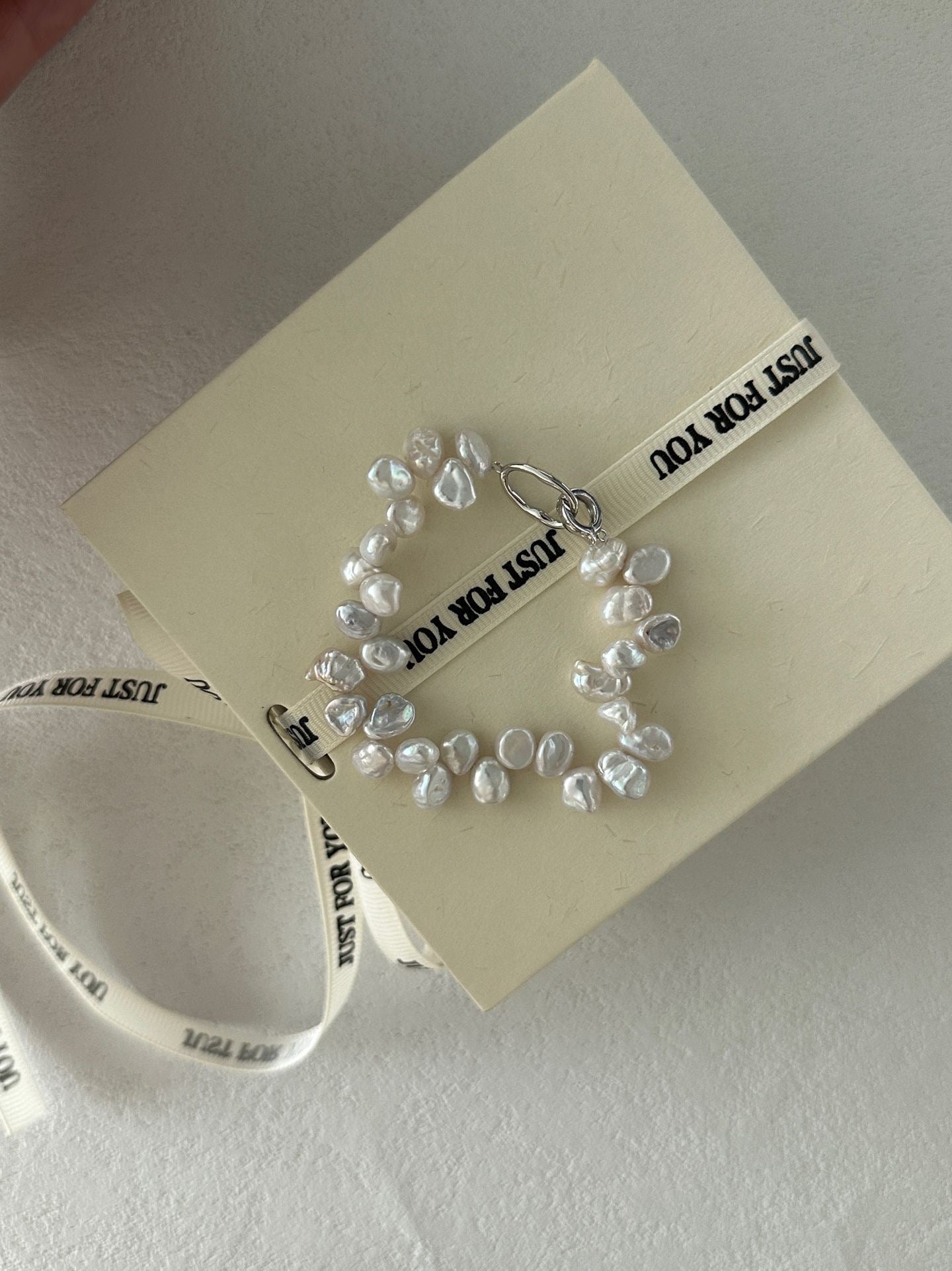 Elderflower Keshi Pearl Bracelet